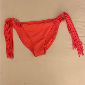 Billabong - Side tassel bikini bottoms